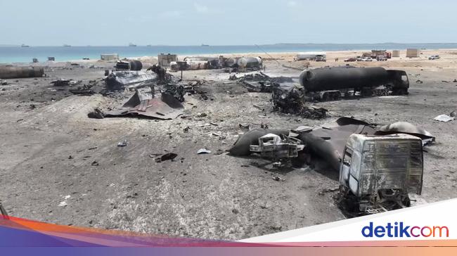 Potret Kehancuran Terminal Minyak Yaman Akibat Serangan AS