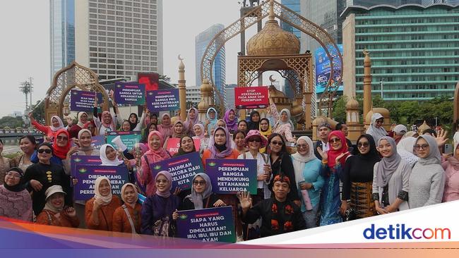 Sambut Hari Kartini dengan Berkebaya