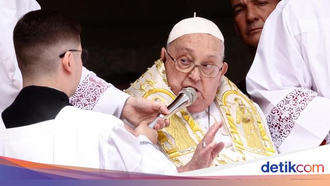 Pope Francis’ Final Easter Portrait