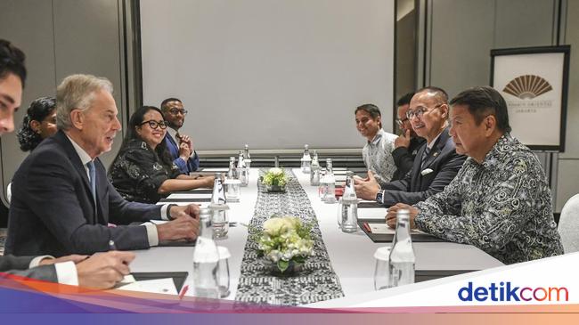 Momen Adik Prabowo Bertemu Mantan PM Inggris Tony Blair