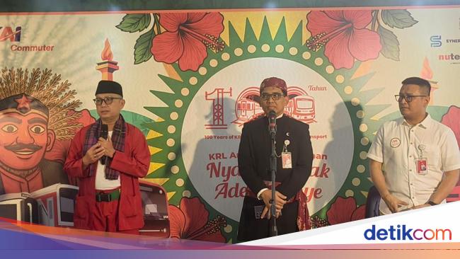 RI Tak Lagi Impor KRL Bekas Jepang, Kereta China &amp; Madiun Siap Beroperasi