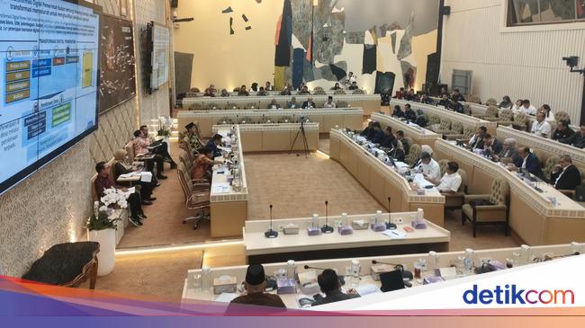 Deddy PDIP Tanya MenPAN RB soal ASN di IKN: Jangan Pindah dari Jawa Semua