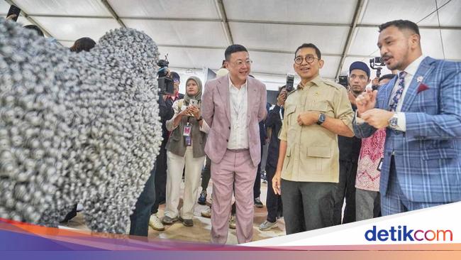 Buka Pameran Art Jakarta Garden, Fadli Zon Harap Seni Rupa RI Mendunia