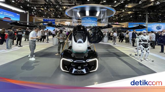 Inovasi Chery: Dari Mobil Super Irit, Mobil Terbang, Sampai Robot