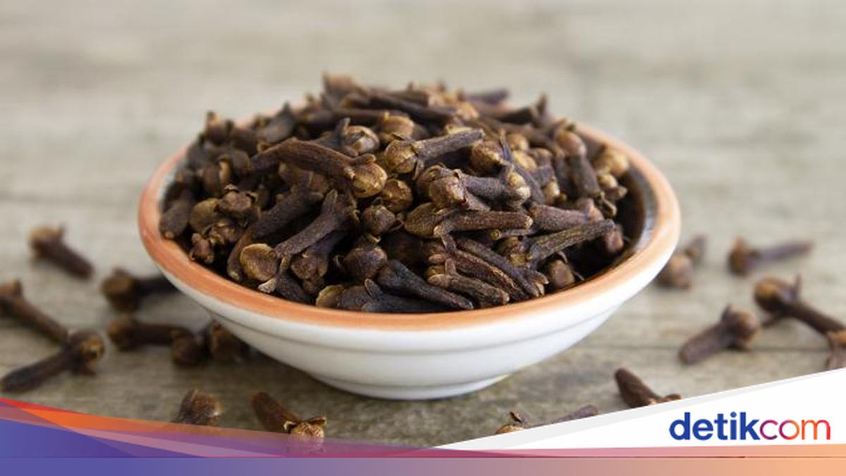 Cengkeh RI Kena Isu Radioaktif, Petani Curiga Ada 'Bumbu' Dagang Amerika