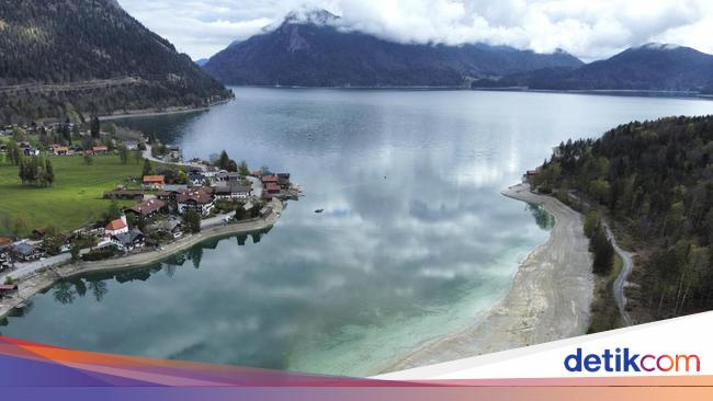 Danau Terindah di Jerman Surut Imbas Kekeringan Parah