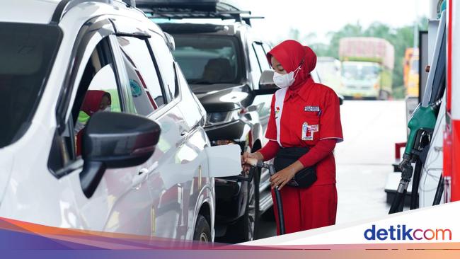 BBM Langka di Bengkulu Ternyata Gara-gara Kapal Tak Bisa Sandar!
