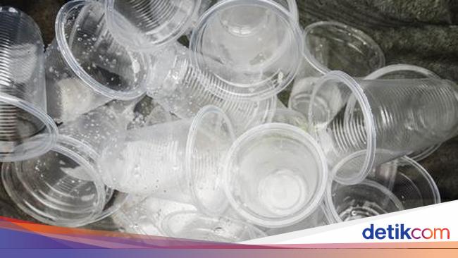 Dunia Rugi Rp 24 Ribu Triliun Imbas Sampah Plastik!