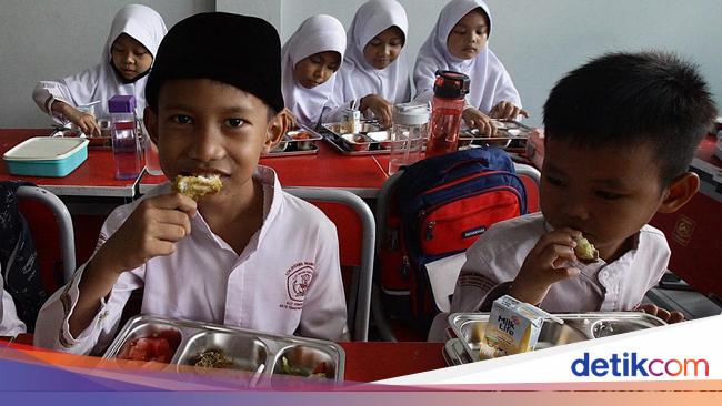 Penerima Makan Bergizi Gratis Capai 5,5 Juta Orang, Terbanyak Siswa SD