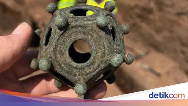 Artefak dari Masa Lalu yang Punya Kisah Mencengangkan