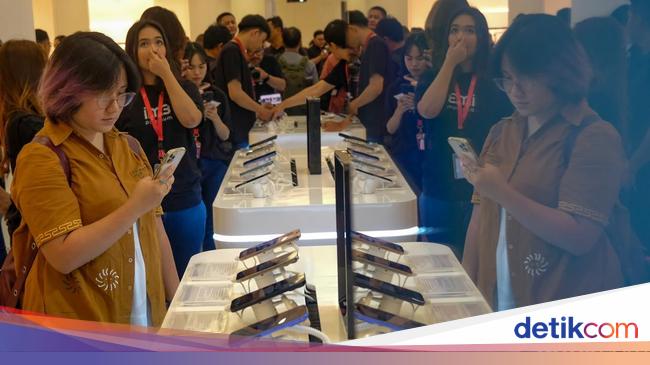 10 Model iPhone yang Punya Baterai Paling Awet di 2025