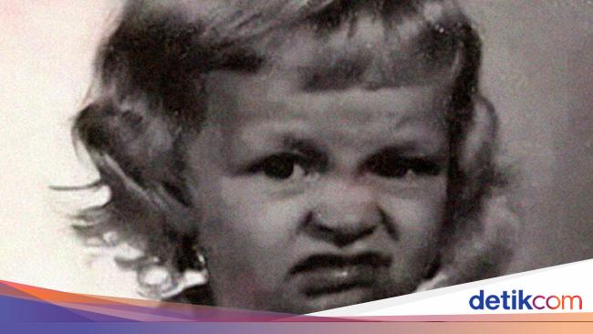 Meme Random yang Bikin Para Cewek Bilang 'Iya Lagi'