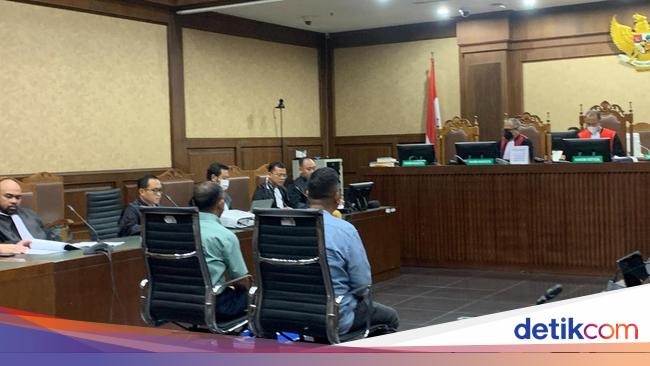 Sopir Eks Napi Kasus Harun Masiku Ngaku Disuruh Tukar Duit Alasannya Umrah