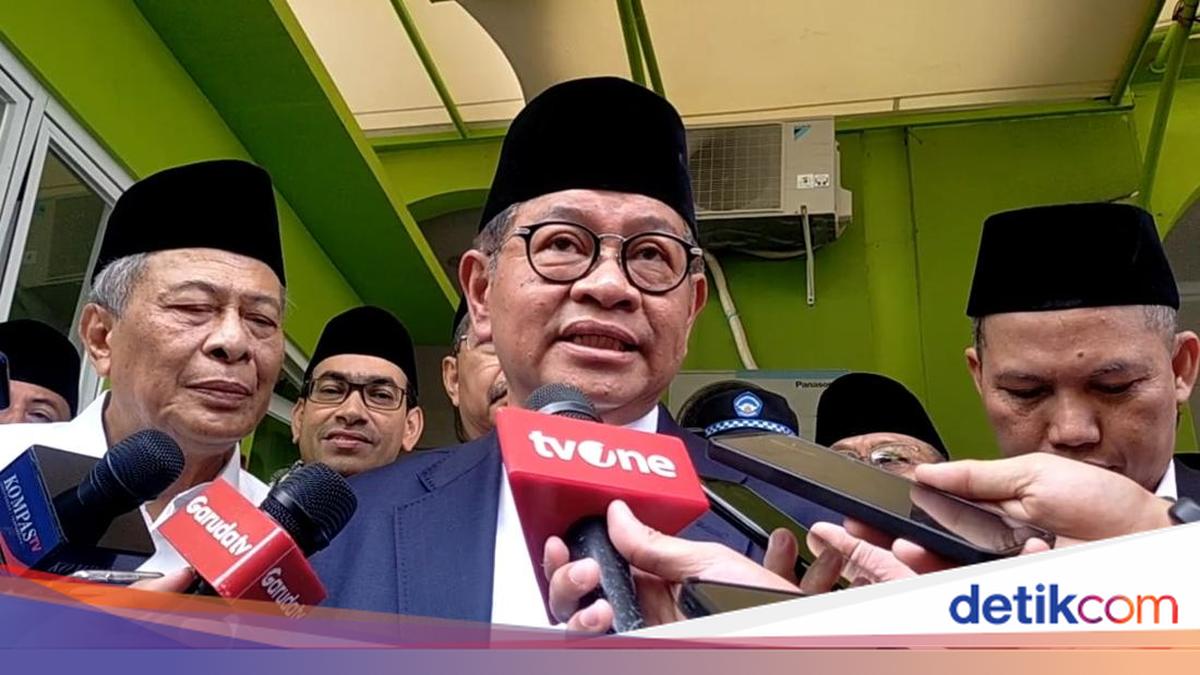 Api Iffet Pramono Melayat ke Rumah Duka Bunda Iffet: Kita Kehilangan Tokoh Pemersatu