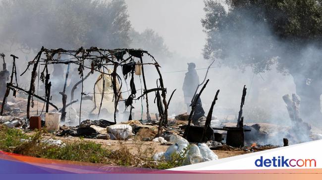 Tunisia Bakar Kamp Migran di Sfax, Ribuan Diusir