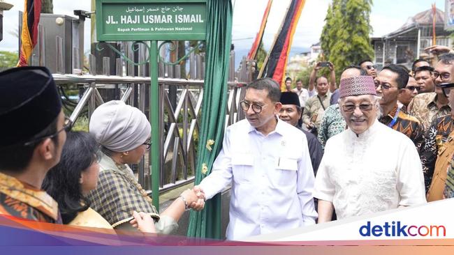 Diresmikan Fadli Zon, Usmar Ismail Jadi Nama Jalan di Bukittinggi