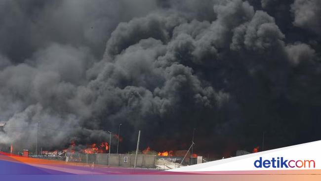 Gempar Ledakan di Pelabuhan Iran, Korban Tewas Bertambah Jadi 70 Orang