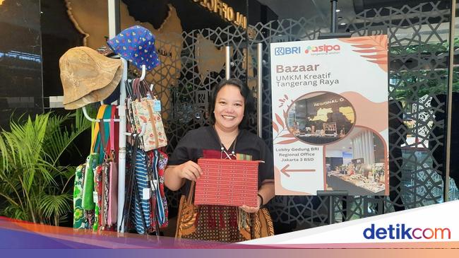 Pengusaha Craft &amp; Fashion Kenalkan Ciri Khas Banten Lewat Tenun Baduy