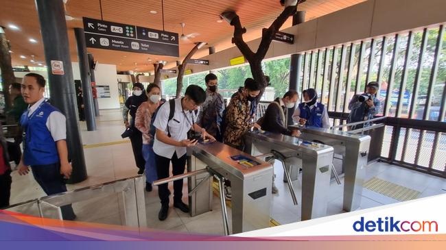ASN Jakarta Wajib Naik Transum Tak Bikin Macet Berkurang, tapi...