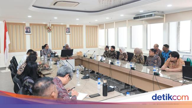 Ibas Tegaskan Pentingnya Perlindungan Pekerja Migran RI di Malaysia