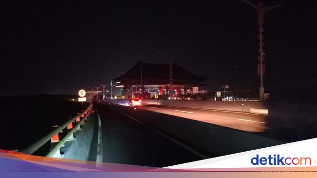 Bali Kacau gegara Blackout: Penerbangan Delay-Tol Gelap Gulita