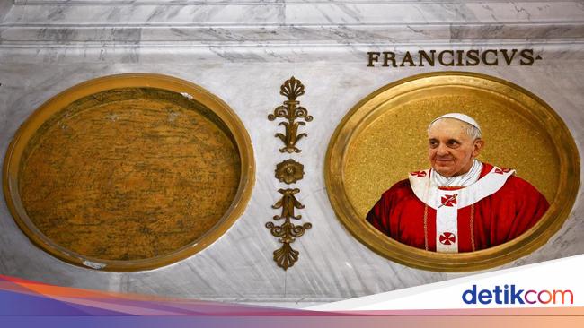 Mosaik Baru Paus Fransiskus Hiasi Basilika di Roma