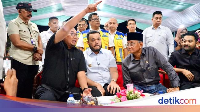 Andre Rosiade Tunaikan Janji Bawa Menteri PU Bereskan Banjir Rawang Jika Prabowo Jadi Presiden