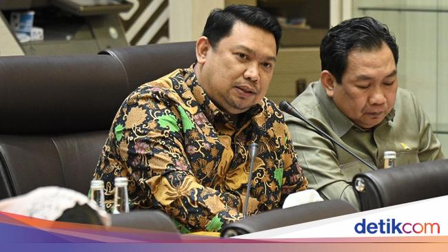 Anggota DPR Desak Perlindungan Pasar Domestik dari Serbuan Barang Impor