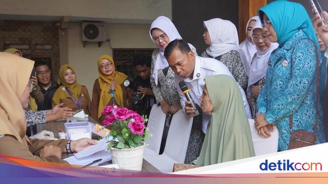 Tekan Kematian Ibu &amp; Bayi, Kemendukbangga Canangkan Pelayanan KB Serentak