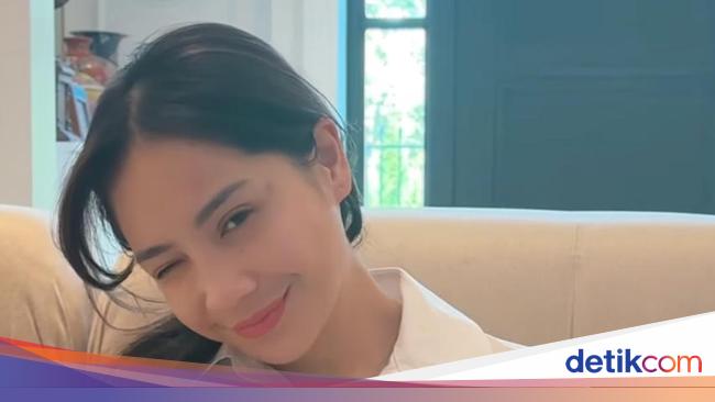 Gemas! Rayyanza dan Nagita Slavina Ikut Tren Kim Seon Ho Smile Challenge
