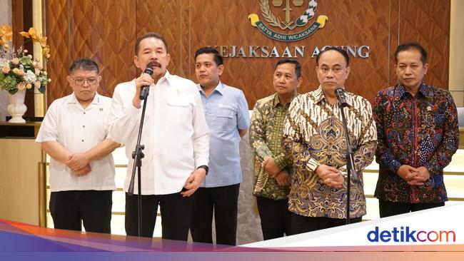 Jaksa Agung Bantu Menkop Beri Pendampingan Hukum Kopdes Merah Putih