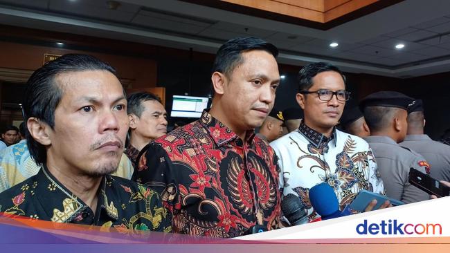 Pengacara soal Hasto Gebrak Meja-Marahi Kader PDIP: Tugas Sekjen Partai