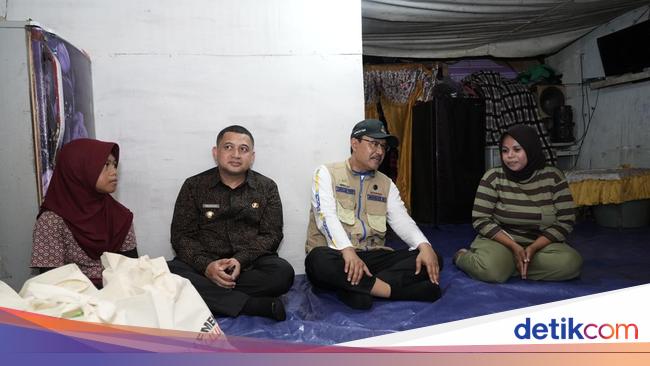 Mensos Cek Rumah Naila yang Bikin Prabowo Terharu, Pastikan Relokasi Cepat