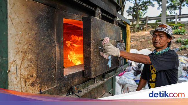 Melihat Insinerator, Mesin Daur Ulang Sampah di Bandung