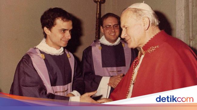 Jejak Paus Leo XIV, Pempimpin Katolik Pertama dari AS