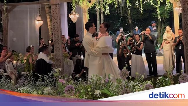 Suasana Resepsi Kedua Luna Maya dan Maxime Bouttier Dihadiri Sederet Selebritas