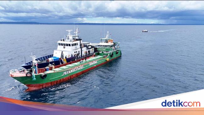 Maling Ikan di Laut Papua, 2 Kapal Asal Filipina Ditangkap