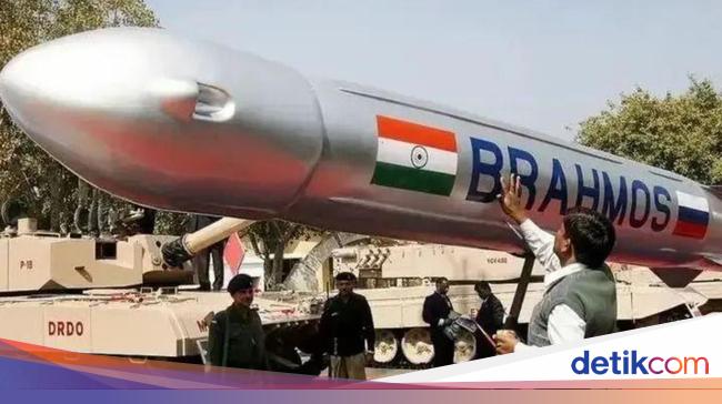 Begini Perbandingan Militer India-Pakistan dari Drone hingga Rudal