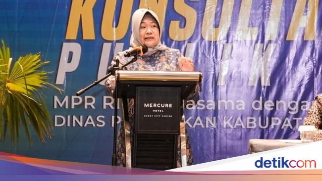 Siti Fauziah Sebut Guru PAUD &amp; SD Garda Terdepan Sosialisasi 4 Pilar MPR