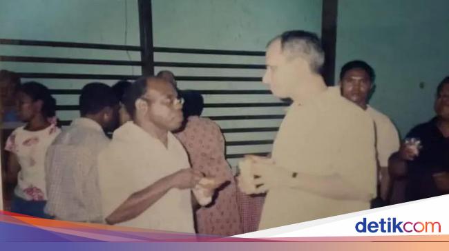 Kunjungan Robert Prevost ke Papua 2 Dekade Lalu dan Harapan Perdamaian