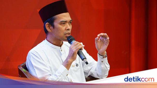 Cerita UAS Tak Pernah Mau Diminta Jadi Imam Salat Istisqo Saat Karhutla Riau
