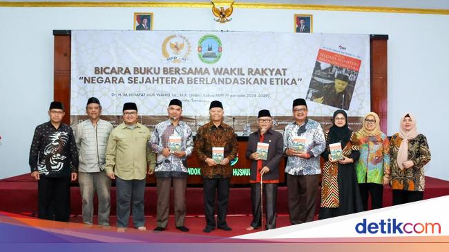 Perpustakaan MPR Gelar Bicara Buku Karya HNW, Bahas Etika dalam Kehidupan