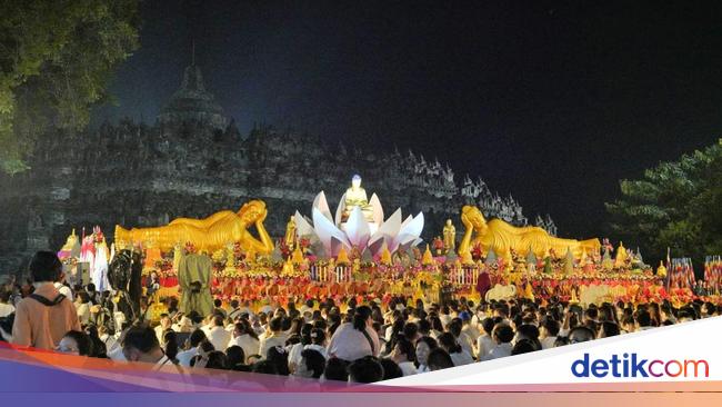 Fadli Zon Ingin Candi Borobudur Jadi Pusat Destinasi Ziarah Buddha