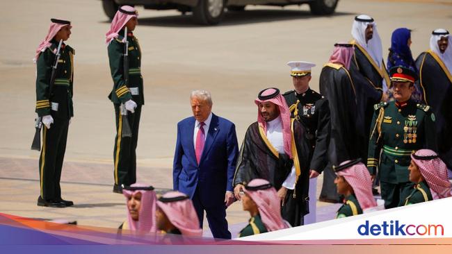 Sambutan Pangeran MBS Tandai Kunjungan Bersejarah Trump ke Timur Tengah
