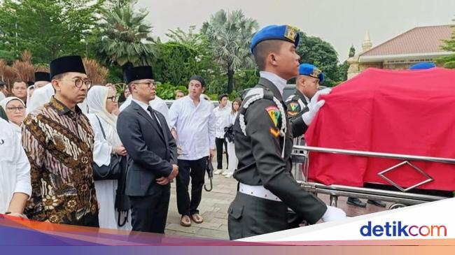 Bapak Pencak Silat Eddie Mardjoeki Meninggal, Fadli Zon Ungkap Dukacita