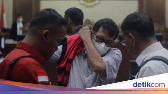 Sidang Lanjutan Zarof, Para Terdakwa Saling Bersaksi