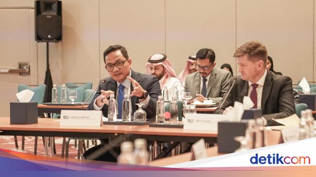 Indonesia Targetkan Jadi Pusat Keuangan Syariah Dunia: Strategi dan Peluang di IFN Dialogues 2025