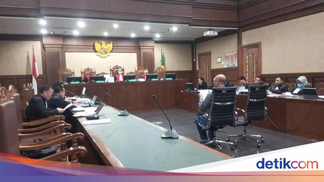 Cerita Hasyim Asy'ari Penasaran Cari Tahu Momen OTT Wahyu Setiawan