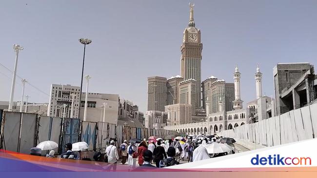 760 Jemaah Haji Banyuwangi Belum Bisa Pulang Imbas Bandara Oman Tutup