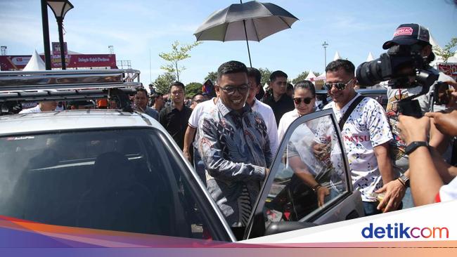 Ternyata Ini Mobil Pertama Gubernur Banten Andra Soni